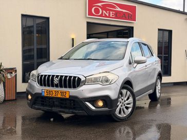 סוזוקי CROSSOVER