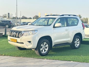 טויוטה לנד קרוזר