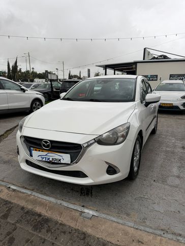 מזדה 2