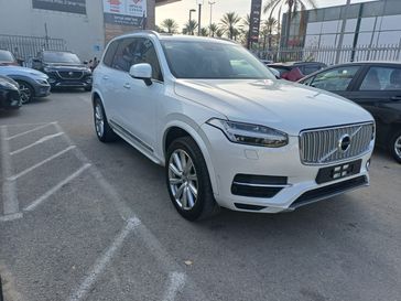 וולבו XC90