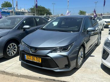 טויוטה קורולה
