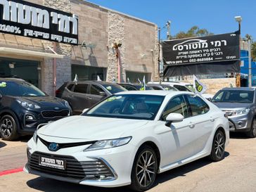 טויוטה קאמרי