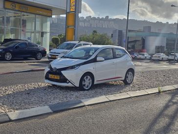 טויוטה אייגו