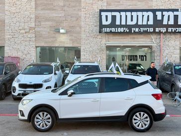 סיאט ארונה