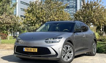 יונדאי GENESIS  GV60