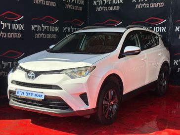 טויוטה RAV4