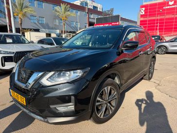 ניסאן X TRAIL