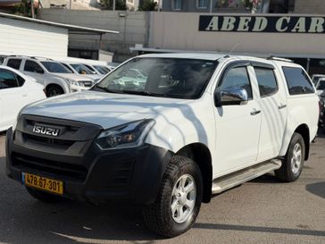איסוזו D-Max