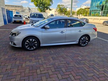 ניסאן סנטרה