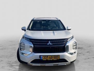 מיצובישי אאוטלנדר