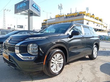 מיצובישי אאוטלנדר