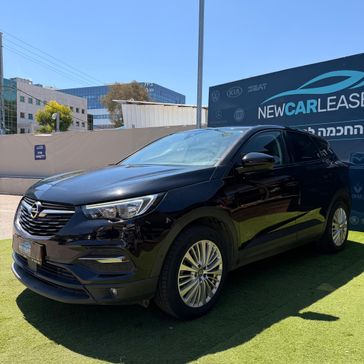 אופל גרנדלנד-X