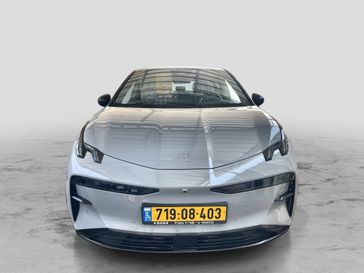 זיקאר ZEEKR X
