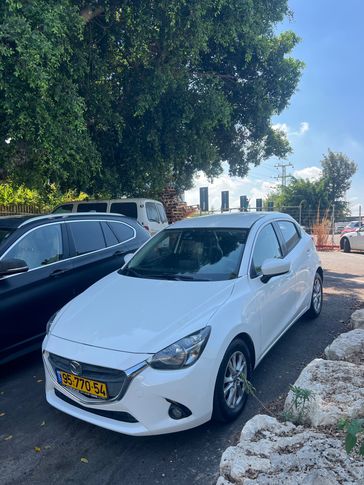מזדה 2