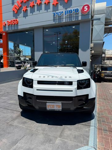 לנד רובר DEFENDER