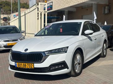 סקודה אוקטביה