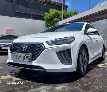 יונדאי איוניק