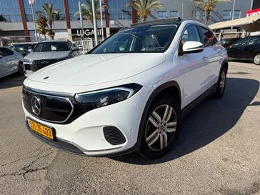 מרצדס EQC