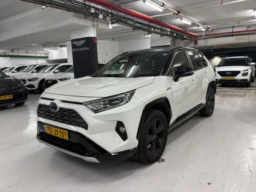 טויוטה RAV4