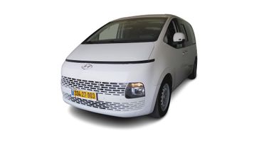 יונדאי STARIA