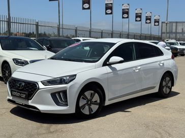 יונדאי איוניק