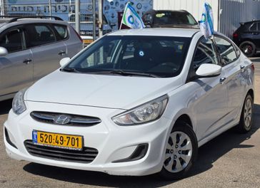 יונדאי I25