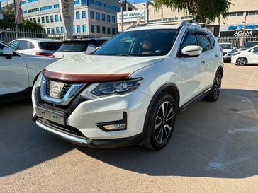 ניסאן X TRAIL