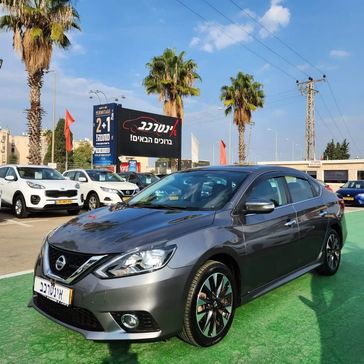 ניסאן סנטרה