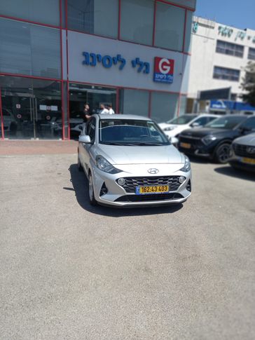 יונדאי I10