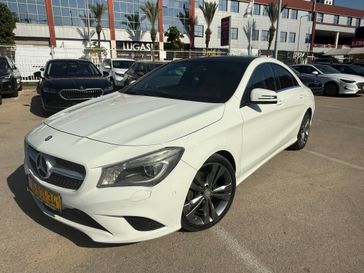 מרצדס CLA קלאס