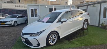 טויוטה קורולה