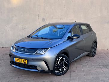 בי ווי די BYD DOLPHIN