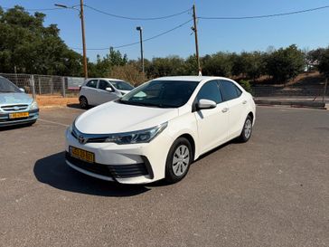 טויוטה קורולה