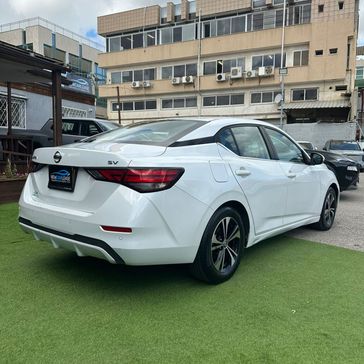 ניסאן סנטרה