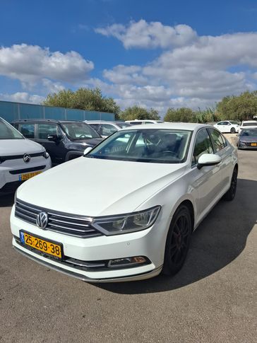 פולקסווגן פאסאט