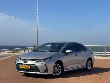 טויוטה קורולה