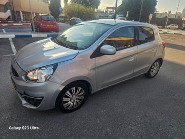 מיצובישי ספייס סטאר