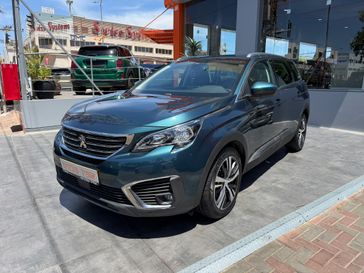 פיג'ו 5008