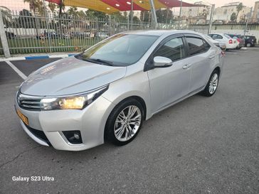 טויוטה קורולה