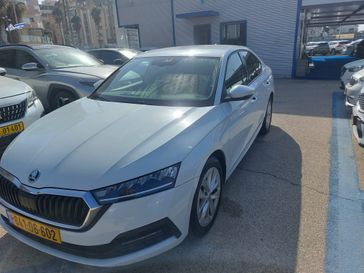 סקודה אוקטביה