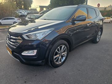 יונדאי סנטה פה