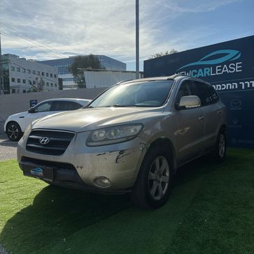 יונדאי סנטה פה