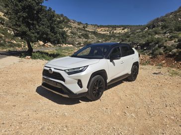 טויוטה RAV4