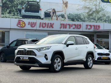 טויוטה RAV4