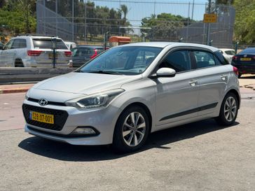 יונדאי I20
