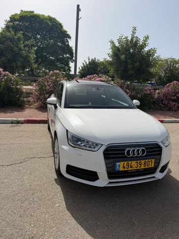 אאודי A1