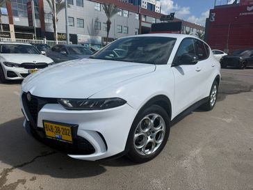 אלפא רומיאו טונאל'ה