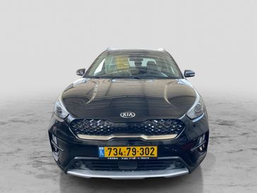 קיה נירו