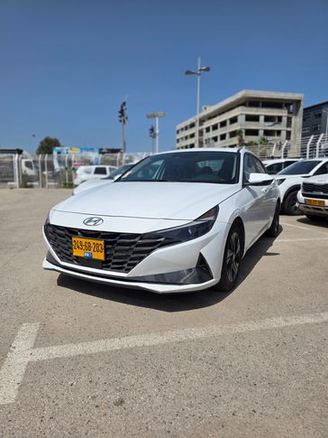 יונדאי אלנטרה