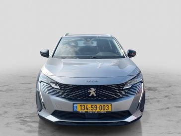 פיג'ו 3008